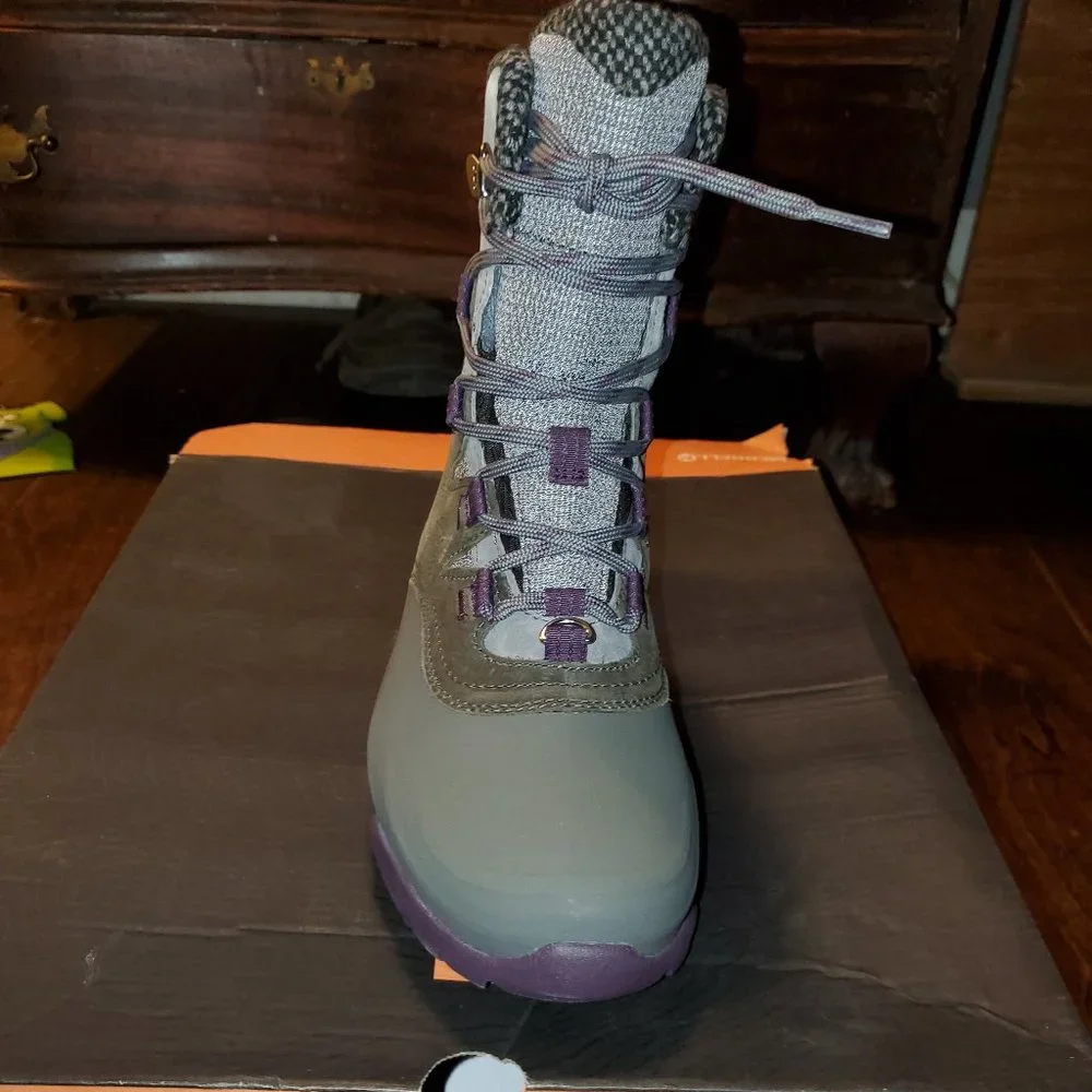 Merrel boots - Picture 2 of 4